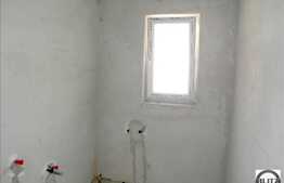 Apartament de vanzare cu 2 camere, semifinisat