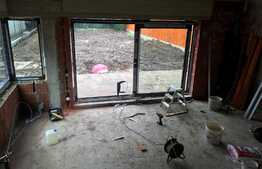 Duplex de vanzare, 135 mp, 400 mp, front 12 ml, semifinisat, zona Oasului!