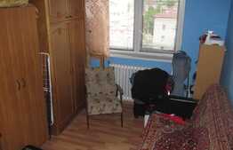 Apartament 3 camere, 65.5 mp, decomandat, boxa, zona Campului