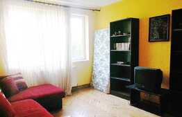 Apartament 2 camere, 46 mp, etaj intermediar, zona Hotel Royal