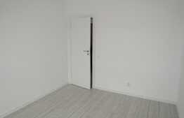 3 camere, 72 mp, decomandat, terasa 22 mp, garaj, zona Grand Hotel Italia