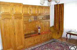 Inchiriere 4 camere, 78 mp utili,  decomandat