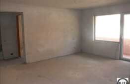 2 camere, semifinisat in Floresti !