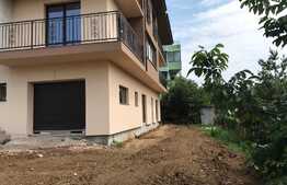 Casa cuplata 235 utili, 340.5 teren, garaj, finalizata, semifinisata