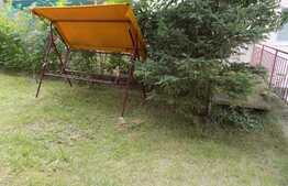 Garsoniera de inchiriat, decomandata, 40 mp, gradina 29 mp, parcare, zona Vivo!