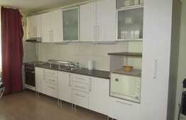 Apartament 2 camere, 57 mp, loc de parcare cu CF, zona strazii Florilor