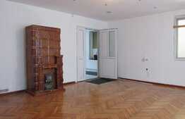 Spatiu pentru birouri, 130 mp, in imobil tip casa-vila cu loc de parcare!