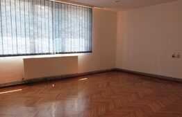 Spatiu pentru birouri, 130 mp, in imobil tip casa-vila cu loc de parcare!