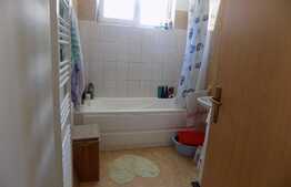 Apartament cu o camera, decomandat, 45 mp, parcare, zona strazii Eroilor!