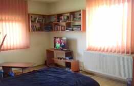 Casa individuala 7 camere,  280mp, teren 670 mp, zona linistita