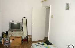 1 camera de vanzare la 3 minute de magazinul Profi