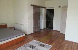 Garsoniera decomandata, 32 mp, imobil nou, zona Taietura Turcului