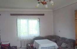 Casa de vanzare, 127 mp, teren aferent 1.440 mp, zona de case