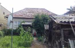 Casa de vanzare, 127 mp, teren aferent 1.440 mp, zona de case