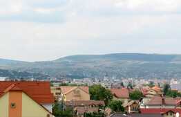 Apartament tip studio, 44 mp, decomandat, imobil nou, mobilat modern, panorama, zona Complex Diana 