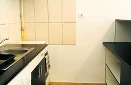 Garsoniera, decomandata, 38 mp, mobilata modern, A.C, zona strazii Horea