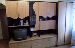 Apartament 3 camere, 60 mp, zona strazii Retezat