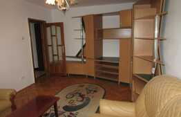 Apartament 3 camere, decomandat, 70 mp, zona Podului Calvaria