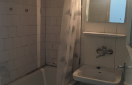 Apartament 3 camere, decomandat, 70 mp, boxa, zona Piata Marasti