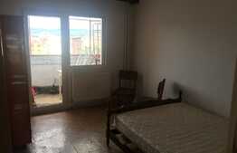 Apartament 3 camere, decomandat, 70 mp, boxa, zona Piata Marasti