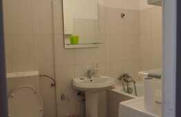 Garsoniera 28 mp, decomandata, zona UMF