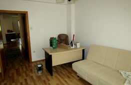 Apartament 4 camere, 2 parcari subterane, 127 mp, zona Grand Hotel Italia