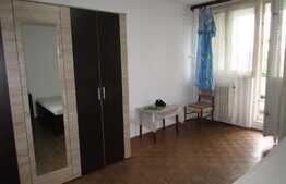 Garsoniera decomandata, 28 de mp, zona Complex Mercur