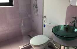 Apartament 3 camere, 70 mp, totul nou, parcare, zona strazii Erich Bergel