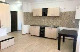 De vanzare 2 camere, 44 mp,loc de parcare, zona Terra! La cheie!