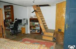 Apartament cu 2 camere, 95 mp la cateva minute de Piata Unirii