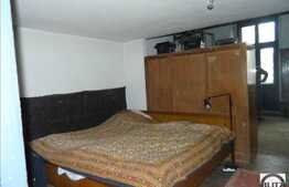 Apartament cu 2 camere, 95 mp la cateva minute de Piata Unirii