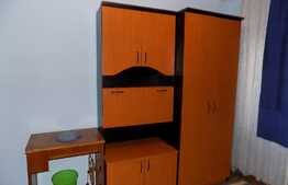 3 camere, decomandat, 70 mp, zona strazii Parang