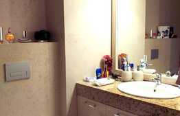 Apartament 4 camere, 102 mp, mobilat si utilat modern, parcare, zona Complex Bonjour Residence