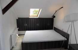 Penthouse de 140 mp, 5 camere, imobil de tip casa, zona ultracentrala