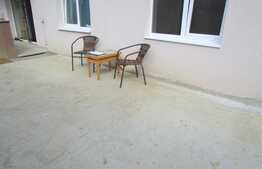 De vanzare apartament 3 camere, 53 mp + 45 mp gradina!