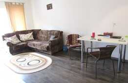 De vanzare apartament 3 camere, 53 mp + 45 mp gradina!