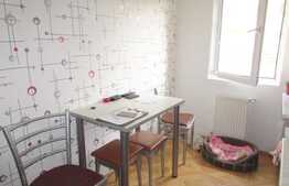 Apartament 2 camere, 55 mp, decomandat, terasa de 20 mp, parcare cu CF!