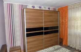 Apartament 2 camere, decomandat, 52 mp, zona strazii Brates
