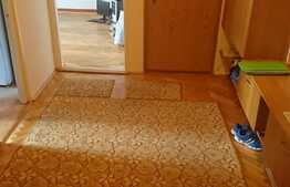 Apartament 3 camere, 69 mp, decomandat, boxa, zona Billa