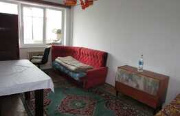 Apartament 3 camere, 70 mp, zona Hotel Royal