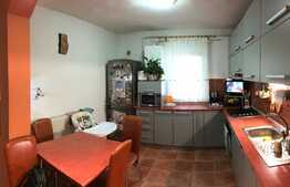 Apartament 3 camere, 65 mp, decomandat, zona Cinema Marasti