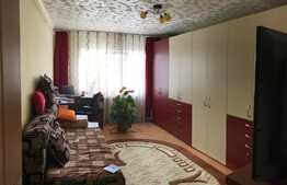 Apartament 2 camere, 48 mp, decomandat, boxa subsol, zona Iulius Mall