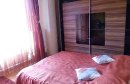 Apartament superb cu 2 camere in vila, parcare, strada Campului