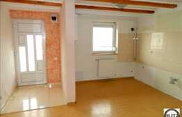 Apartament cu 1 camera, A.C, 40 mp + mezanin interior de 15 mp