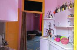 De vanzare casa cuplata 70 mp, zona UMF