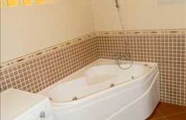 3 camere, 115 mp totul nou la 3 minute de Teatrul National!