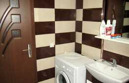 Apartament 3 camere, 54 mp, zona Grand Hotel Italia