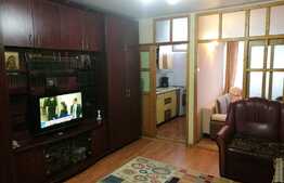 De vanzare garsoniera, 32 mp, boxa, zona Auchan 