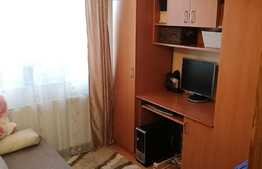 De vanzare garsoniera, 32 mp, boxa, zona Auchan 