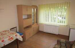 Garsoniera, 25mp, decomandata, zona strazii Mehedinti